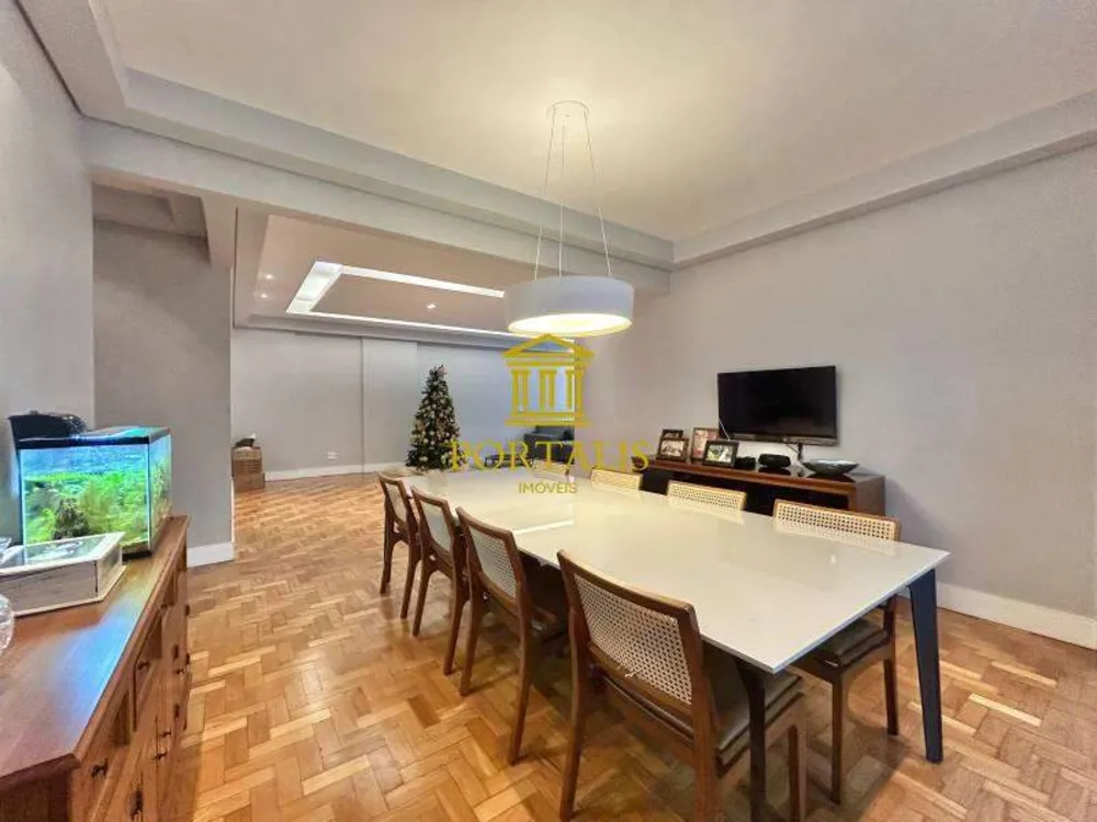 Apartamento, 3 quartos, 148 m² - Foto 2
