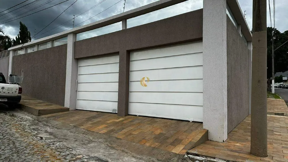Casa, 3 quartos, 240 m² - Foto 2