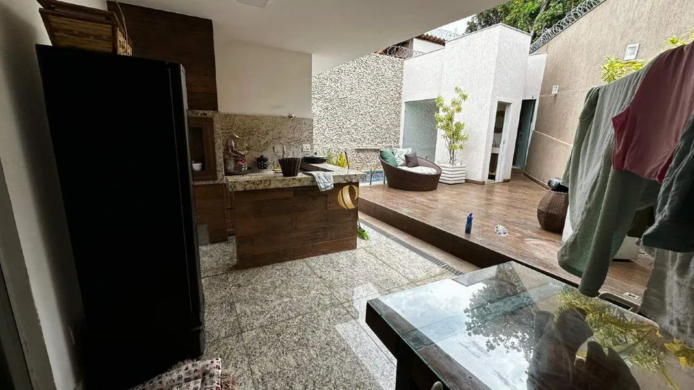 Casa, 3 quartos, 240 m² - Foto 8