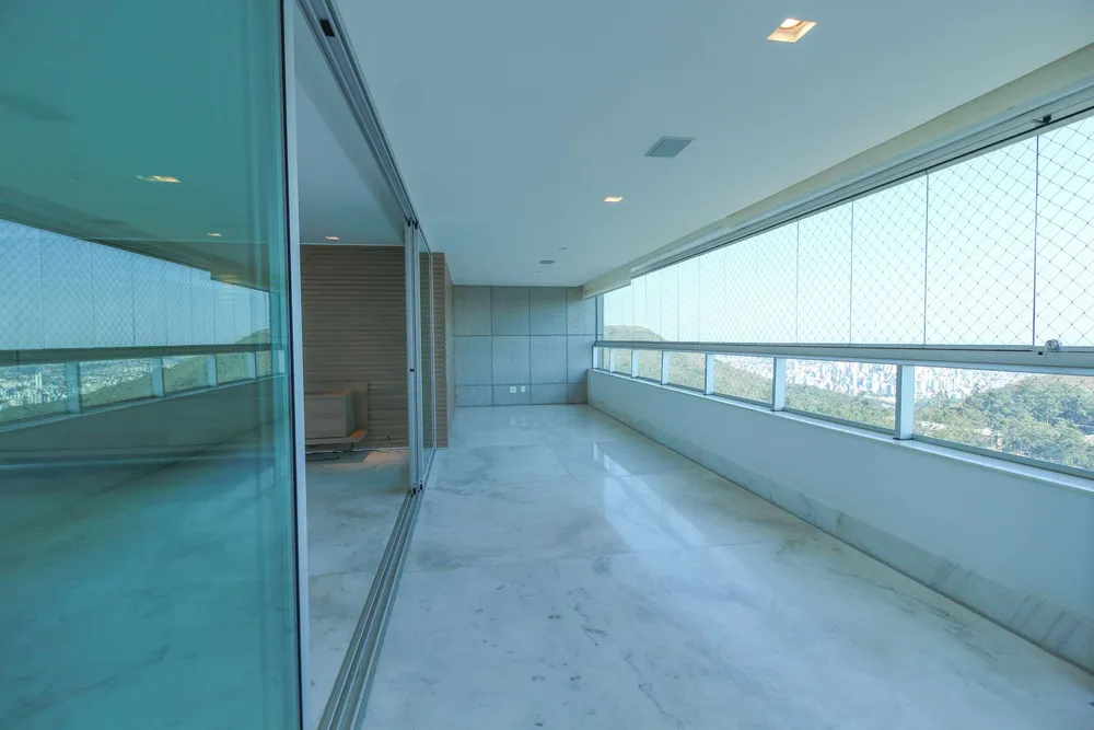 Apartamento, 4 quartos, 268 m² - Foto 1