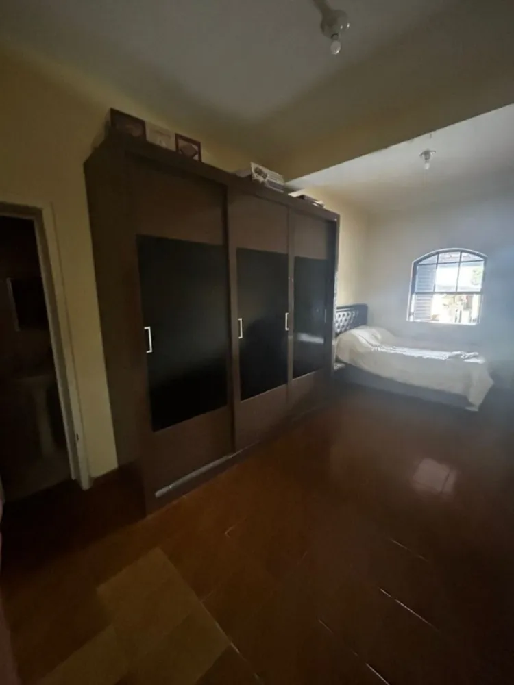Casa, 3 quartos, 360 m² - Foto 11