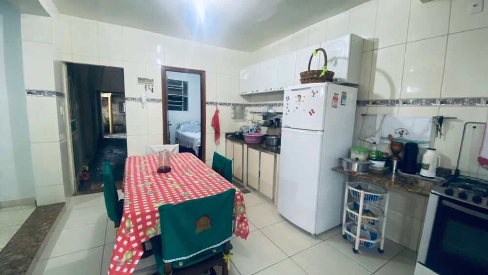 Casa à venda com 3 quartos, 163m² - Foto 6