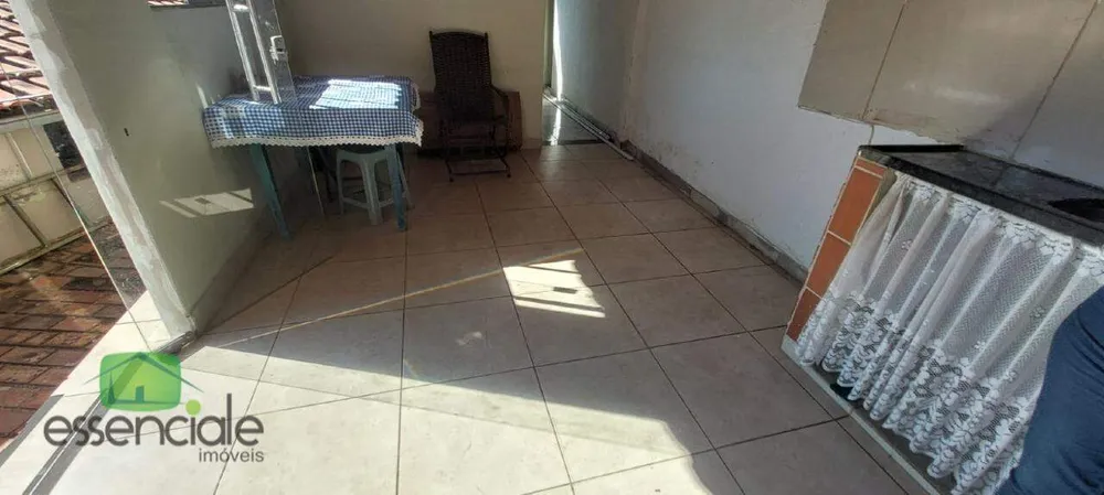 Casa, 3 quartos, 240 m² - Foto 8