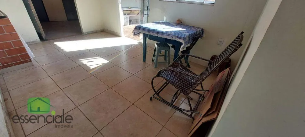 Casa, 3 quartos, 240 m² - Foto 10
