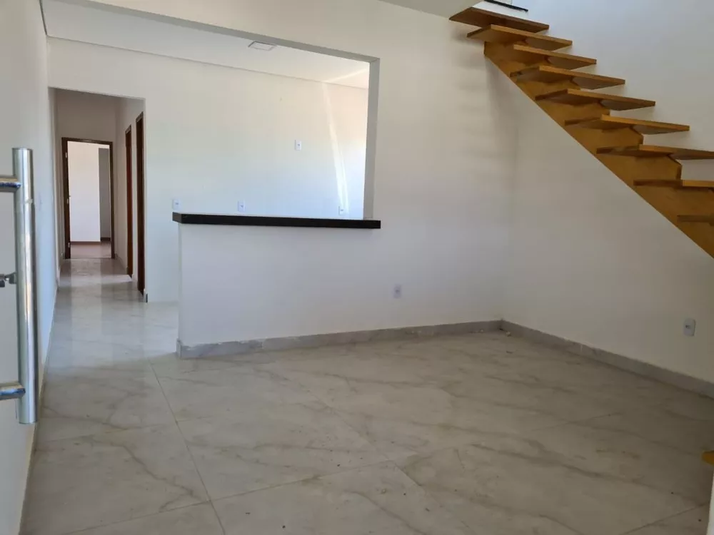 Casa à venda com 2 quartos, 140m² - Foto 23