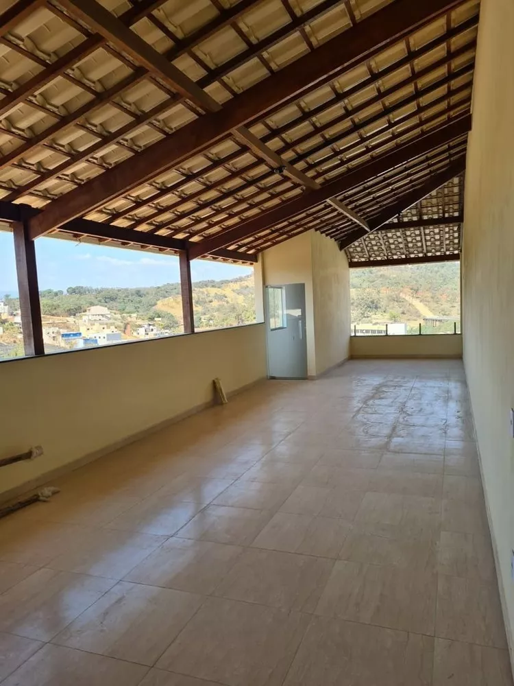 Casa à venda com 2 quartos, 140m² - Foto 17