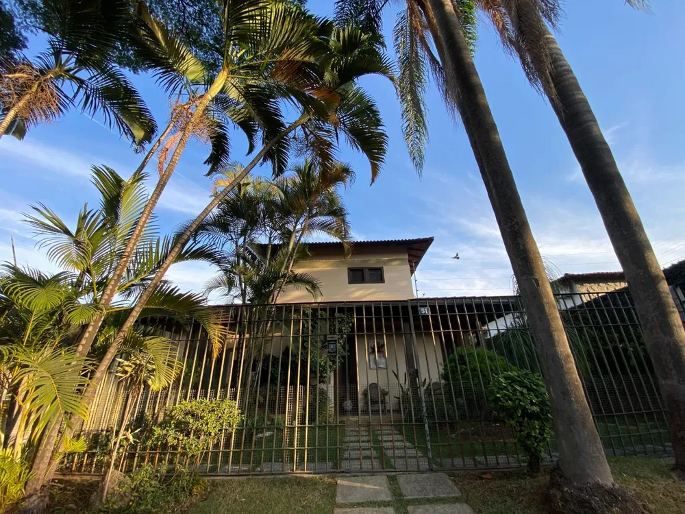 Casa, 4 quartos, 642 m² - Foto 1