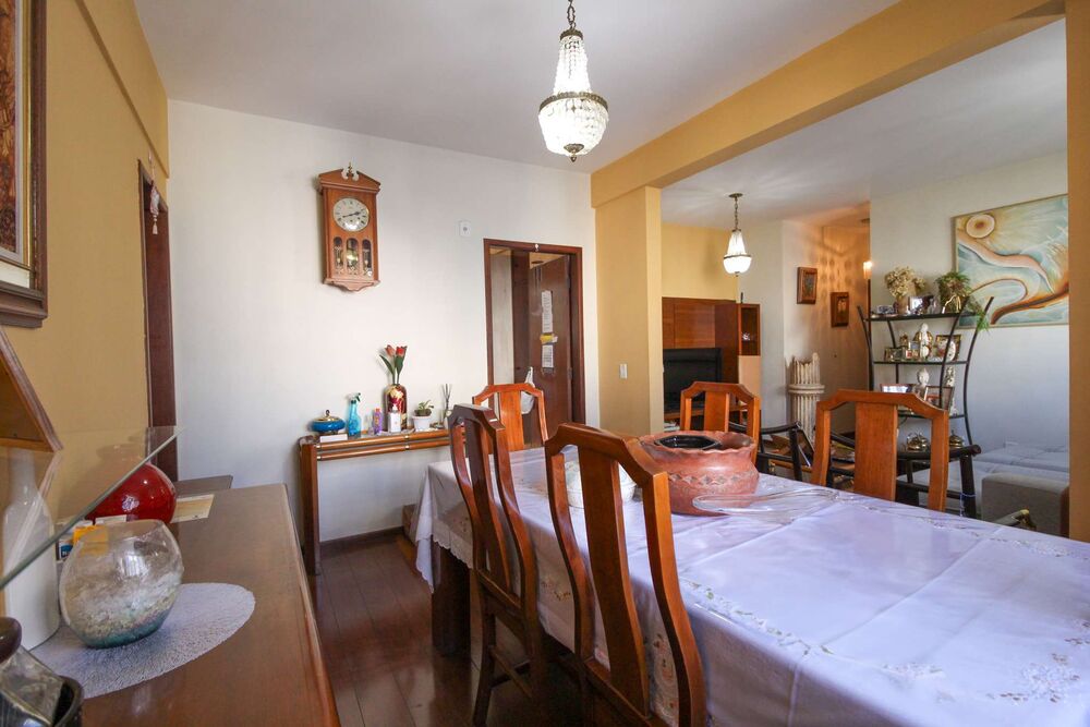 Apartamento à venda com 4 quartos, 140m² - Foto 5