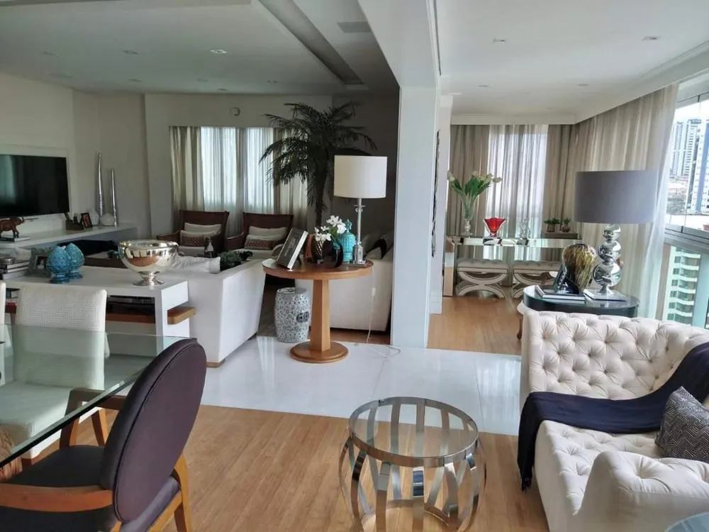 Apartamento, 4 quartos, 234 m² - Foto 2