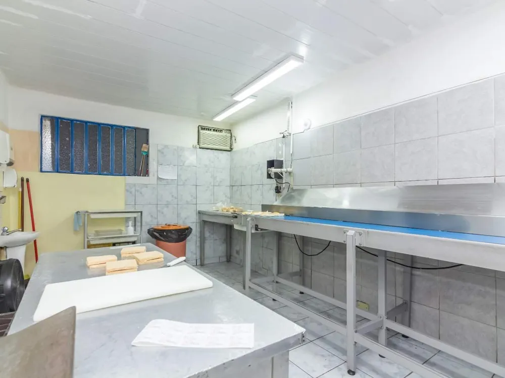 Loja-Salão, 196 m² - Foto 1
