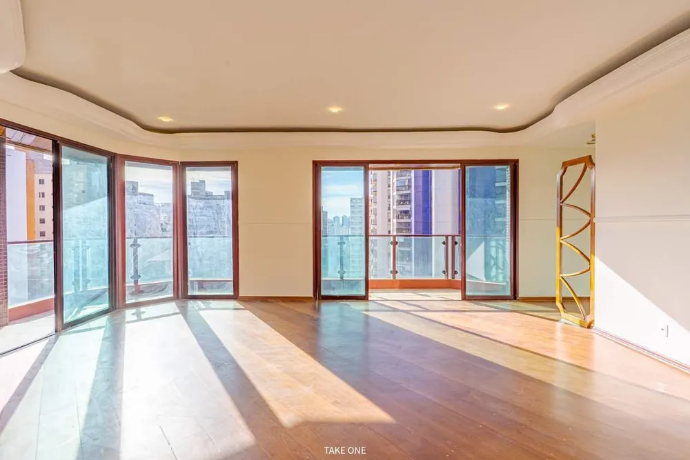 Apartamento, 3 quartos, 281 m² - Foto 2