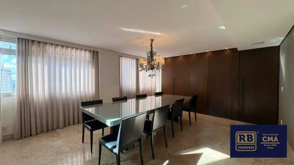 Cobertura, 3 quartos, 251 m² - Foto 1