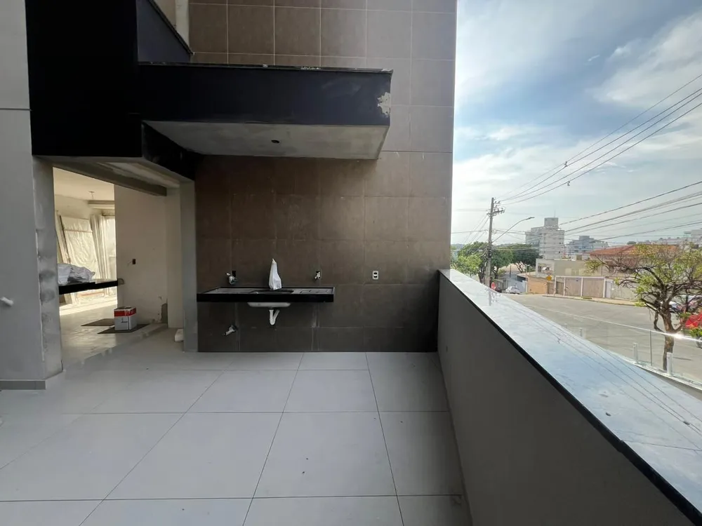 Apartamento, 3 quartos, 123 m² - Foto 1