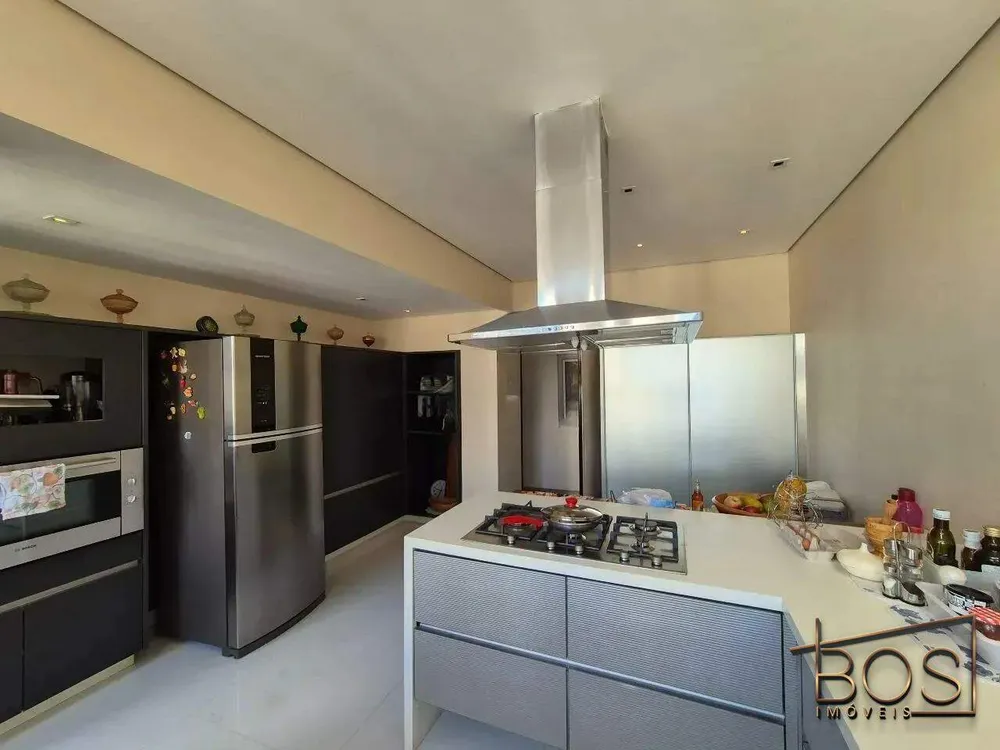 Apartamento, 4 quartos, 350 m² - Foto 22
