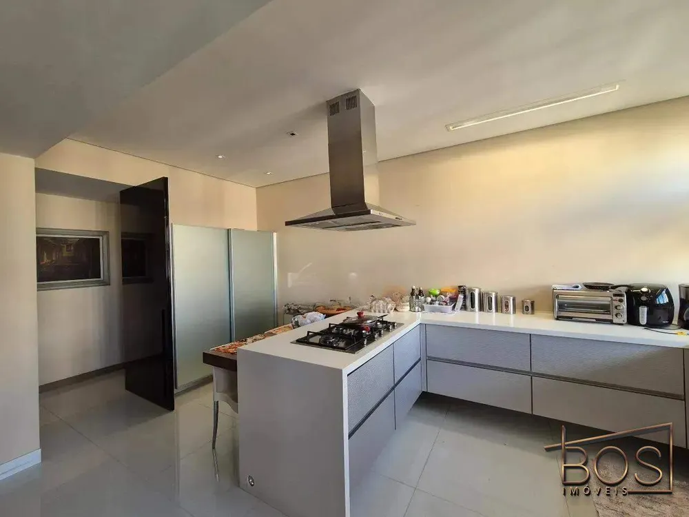 Apartamento, 4 quartos, 350 m² - Foto 9