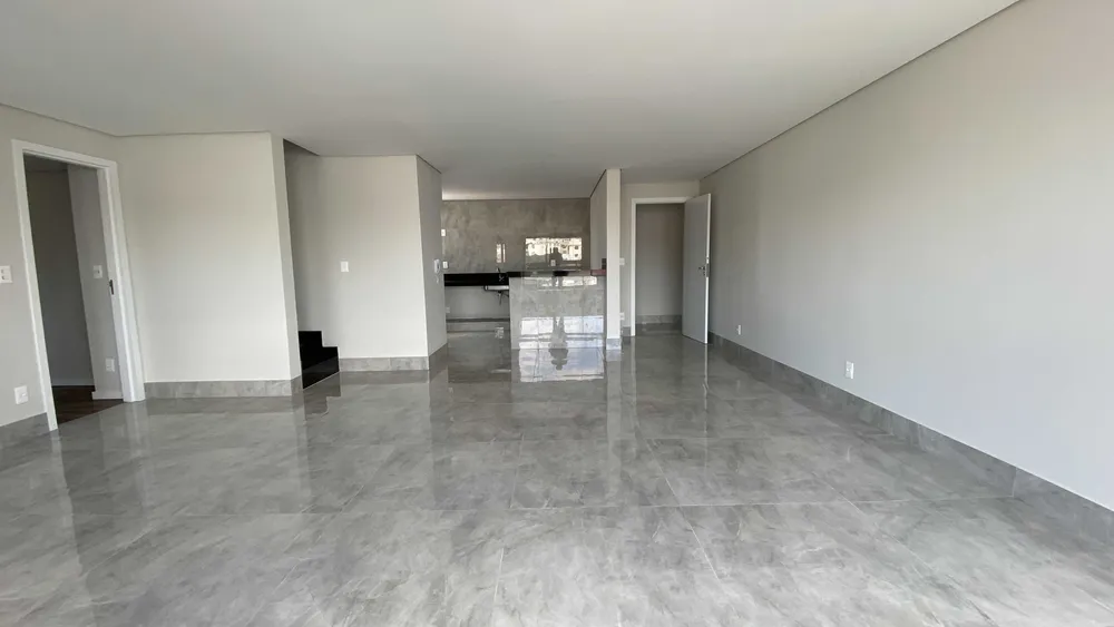 Cobertura, 3 quartos, 206 m² - Foto 2