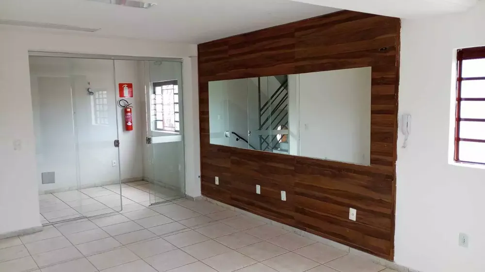 Sala-Conjunto, 100 m² - Foto 1