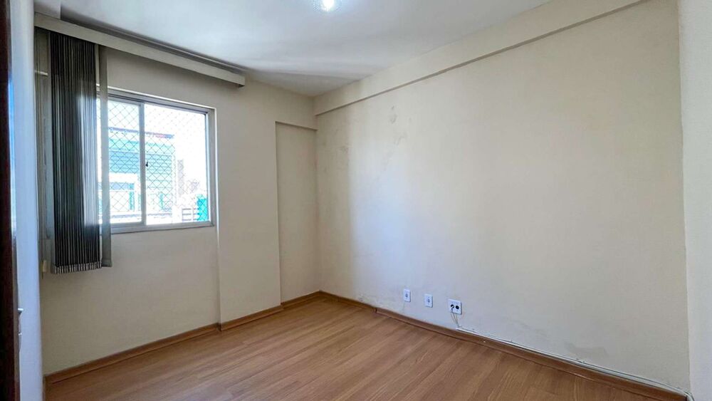 Apartamento à venda com 2 quartos, 63m² - Foto 11