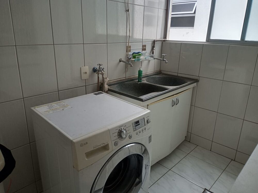 Apartamento para alugar com 3 quartos, 98m² - Foto 8