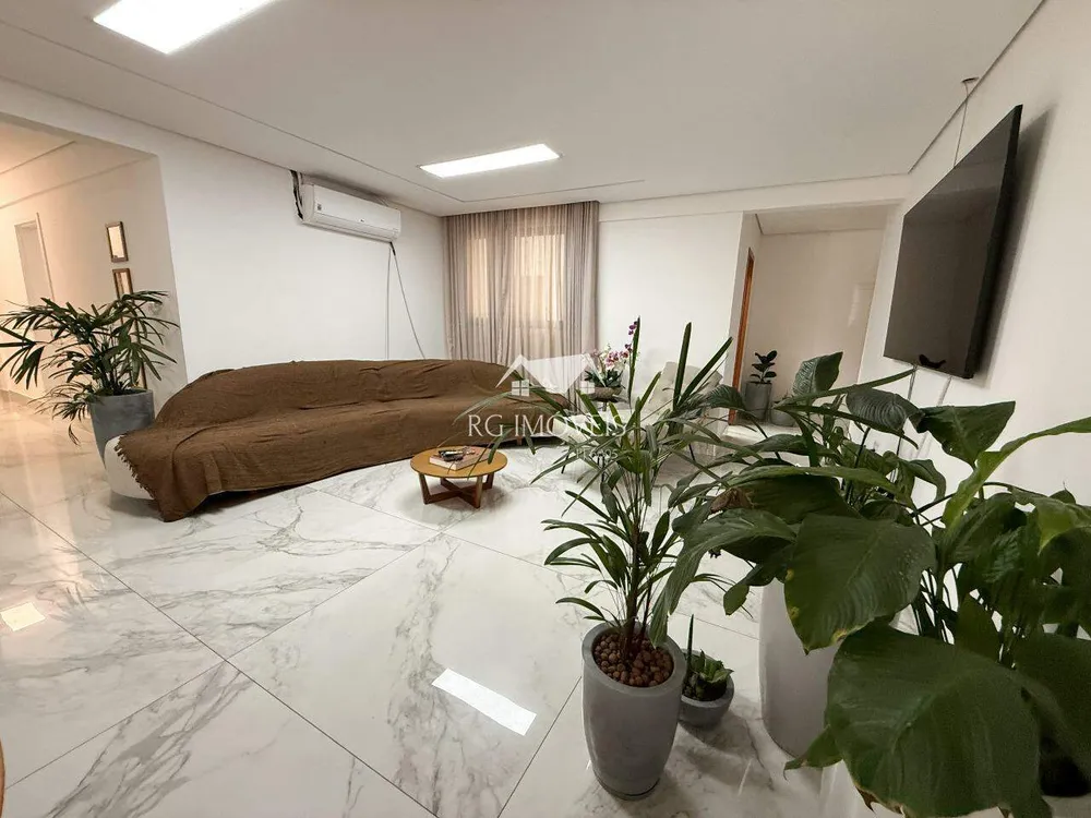 Apartamento, 3 quartos, 135 m² - Foto 1