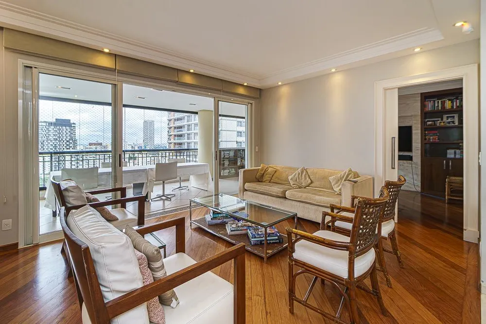 Apartamento, 4 quartos, 214 m² - Foto 4