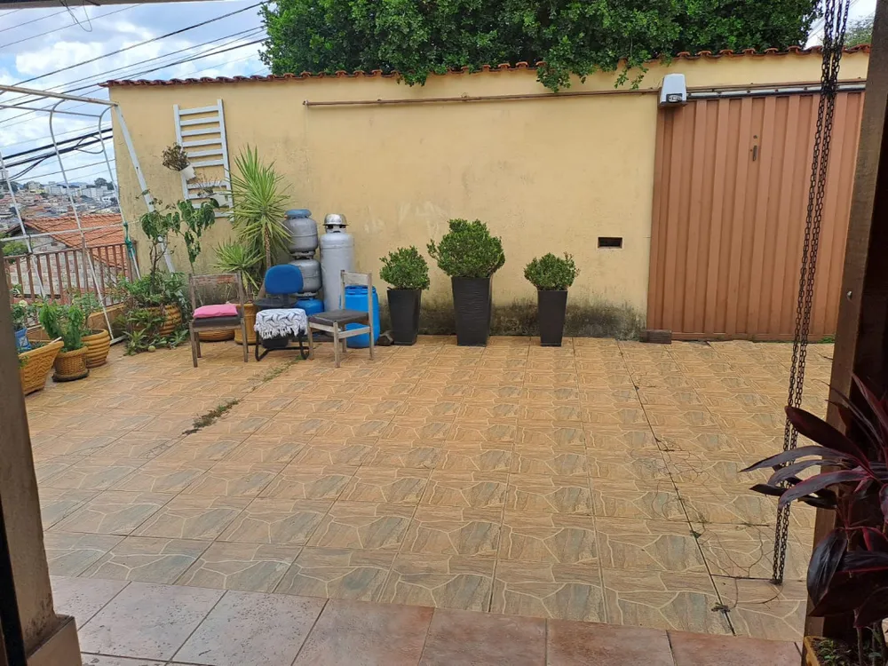 Casa, 3 quartos, 155 m² - Foto 1