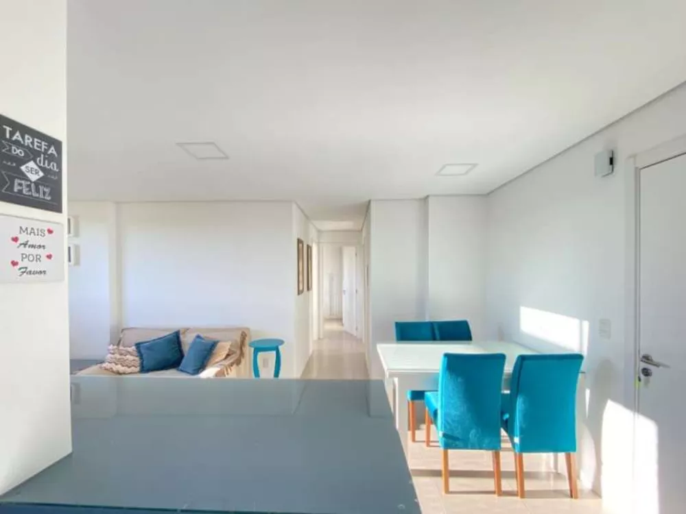 Apartamento à venda com 2 quartos, 60m² - Foto 2