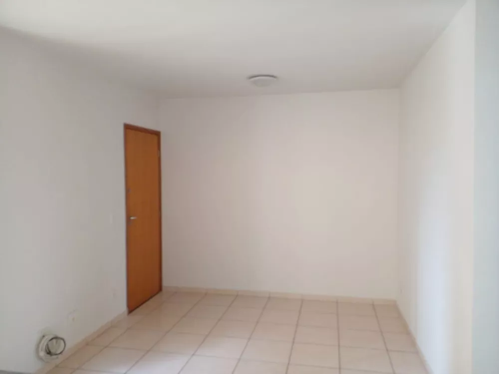 Apartamento para alugar com 2 quartos, 55m² - Foto 2