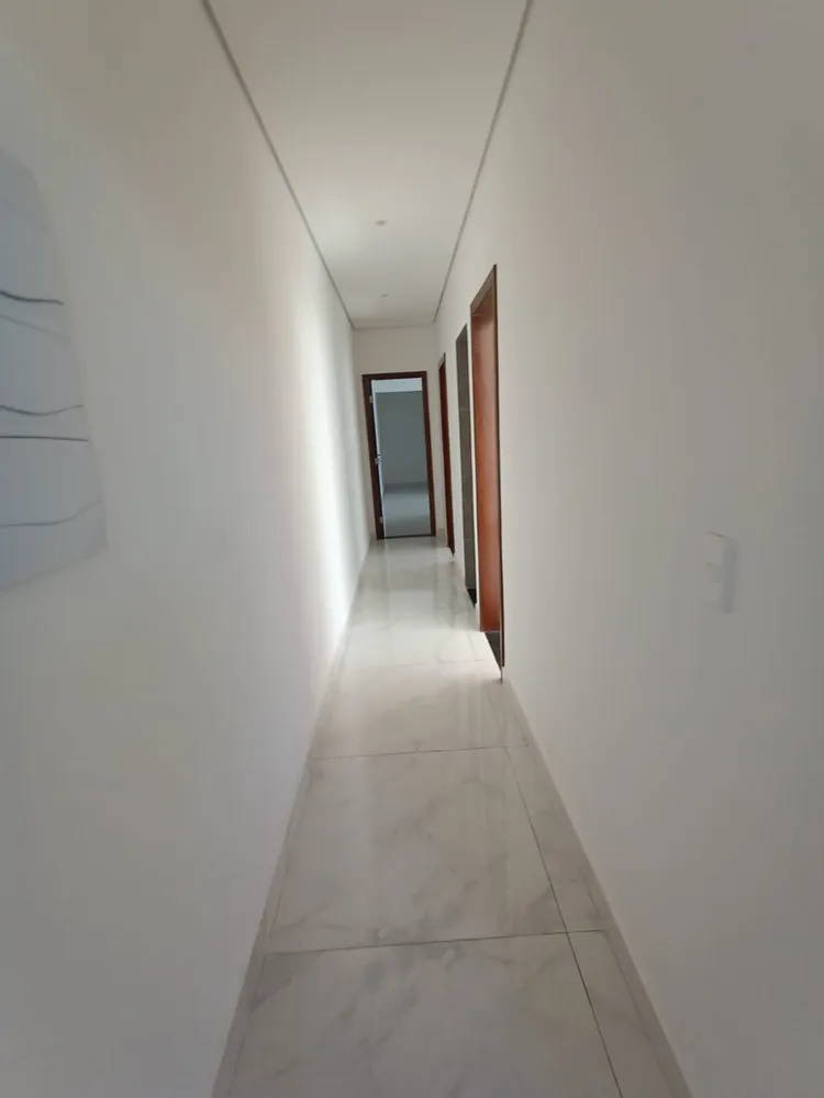 Casa, 3 quartos, 230 m² - Foto 1