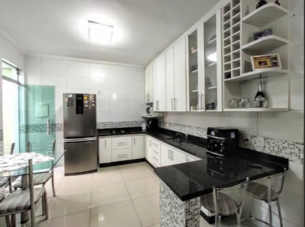 Casa, 3 quartos, 168 m² - Foto 5