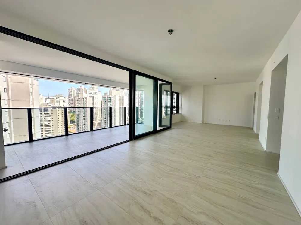 Apartamento, 4 quartos, 225 m² - Foto 1