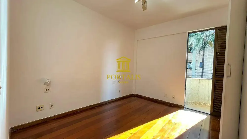 Apartamento, 4 quartos, 140 m² - Foto 11