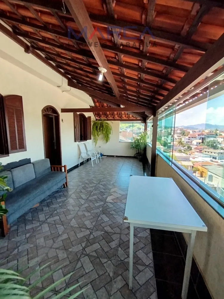 Casa, 5 quartos, 293 m² - Foto 3