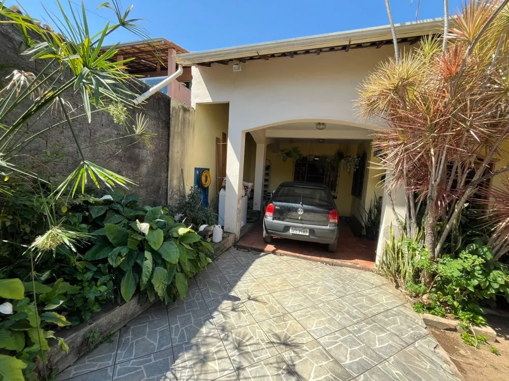 Casa, 3 quartos, 145 m² - Foto 1