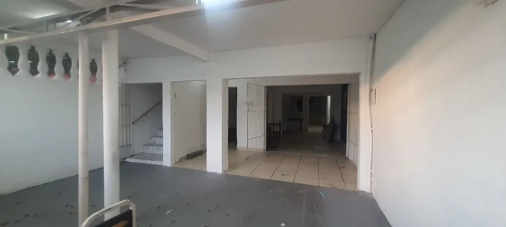 Casa, 6 quartos, 300 m² - Foto 4