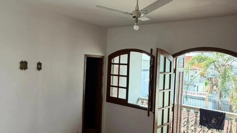 Casa, 4 quartos, 180 m² - Foto 2