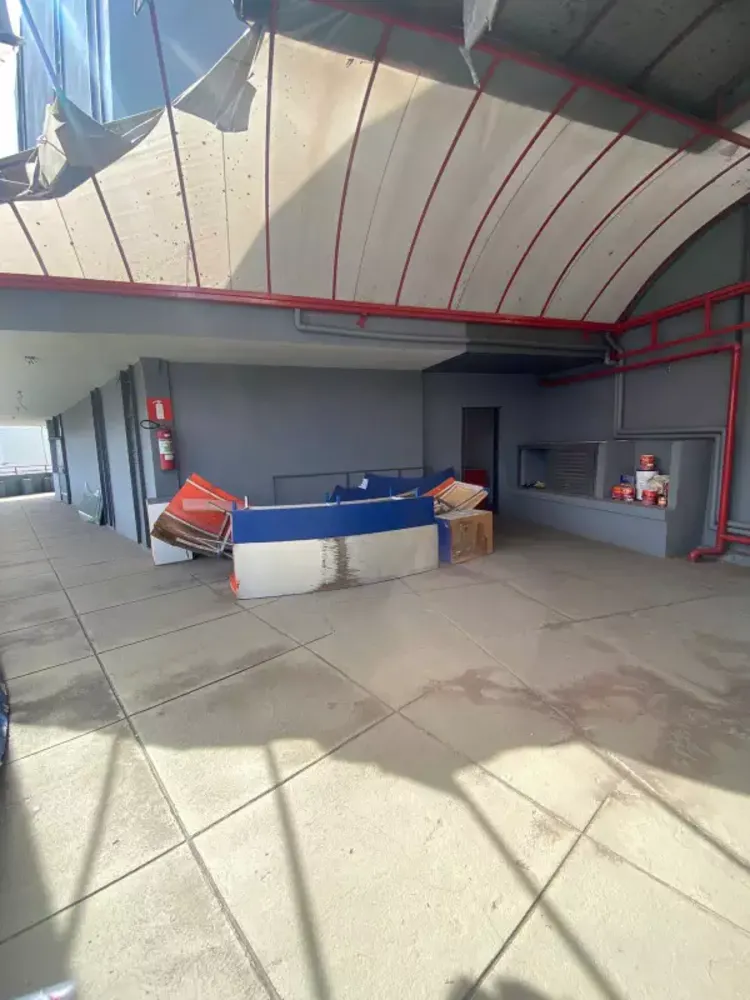 Loja-Salão, 150 m² - Foto 1