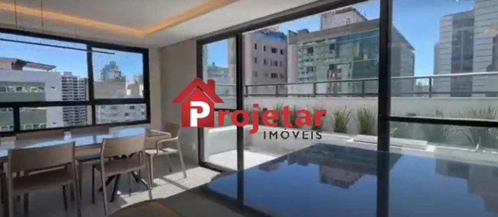 Apartamento, 3 quartos, 140 m² - Foto 1