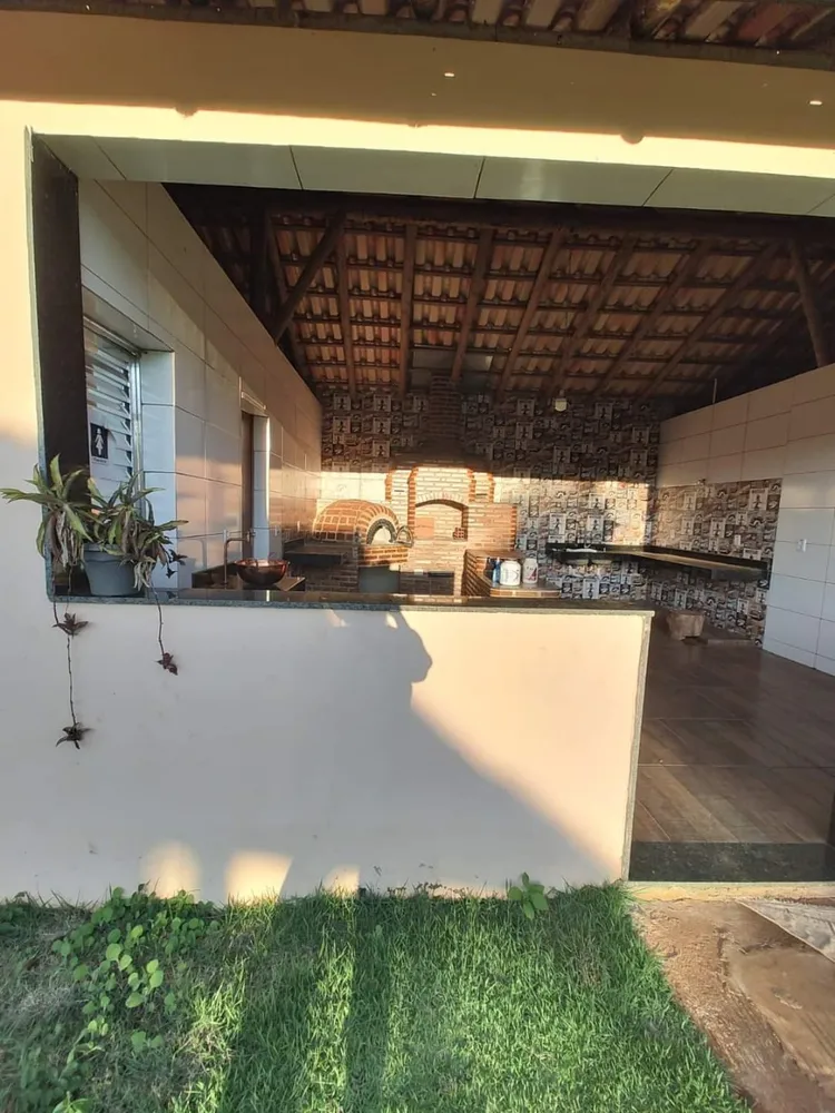 Chácara, 4 quartos, 1610 m² - Foto 3