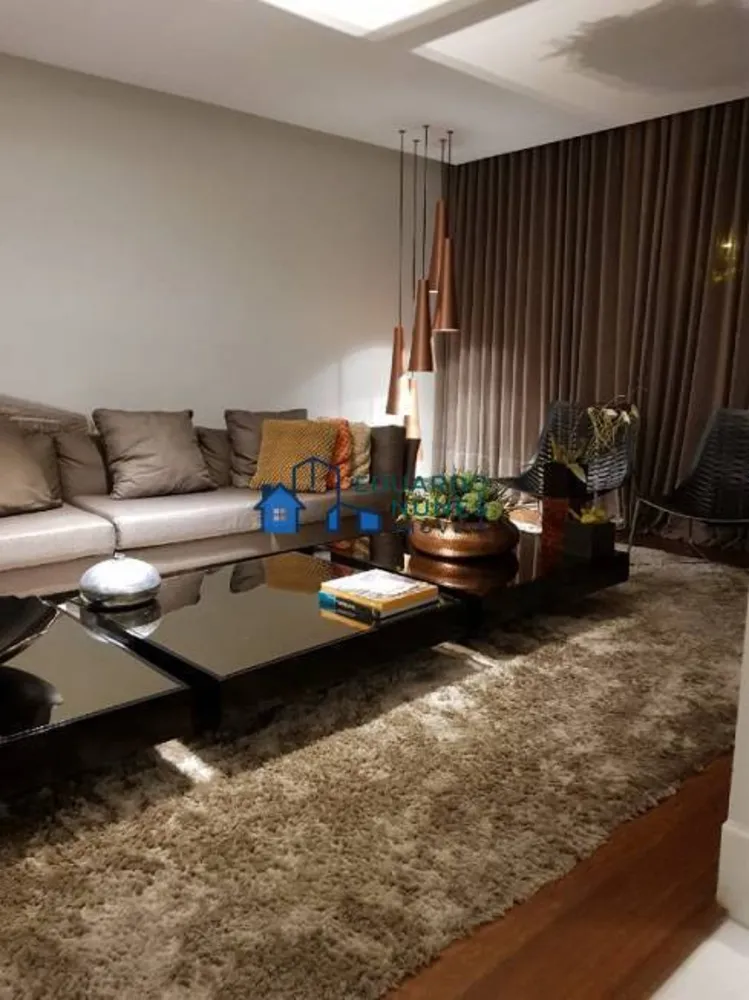 Casa, 4 quartos, 354 m² - Foto 2