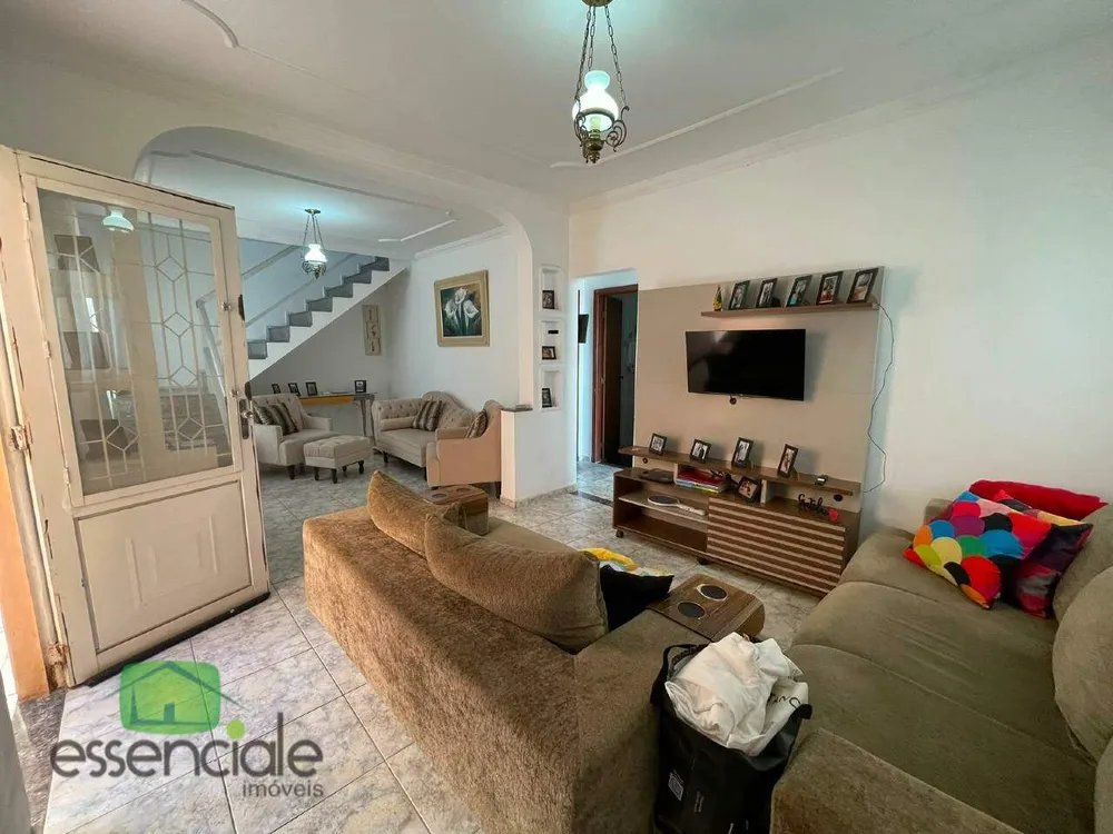 Casa, 3 quartos, 390 m² - Foto 1