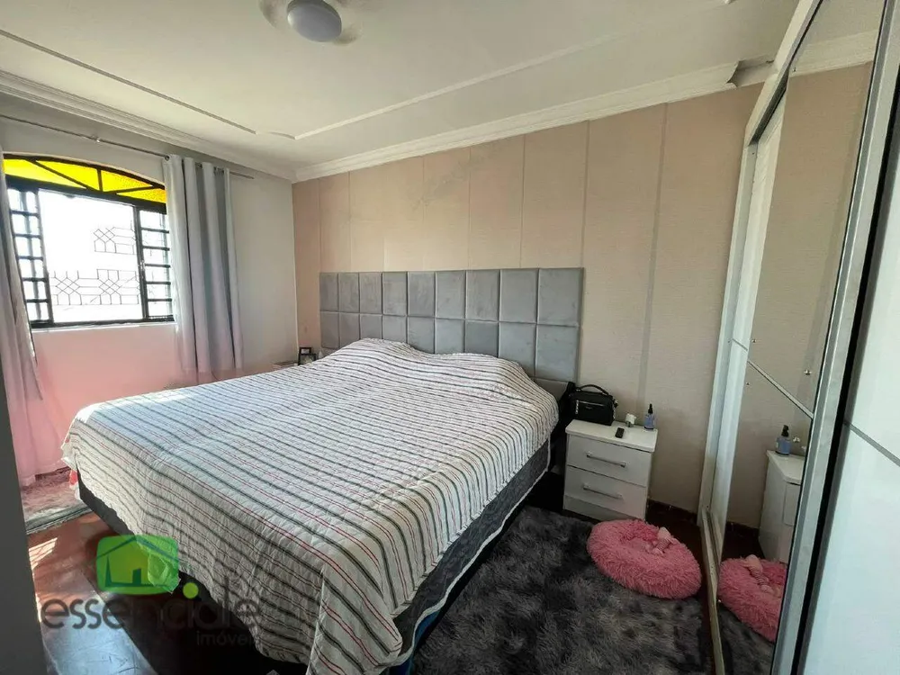 Casa, 3 quartos, 390 m² - Foto 4