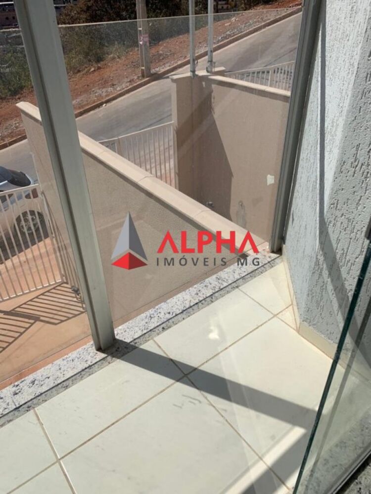Casa à venda com 2 quartos, 80m² - Foto 6