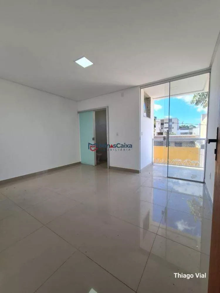 Casa à venda com 3 quartos, 151m² - Foto 9