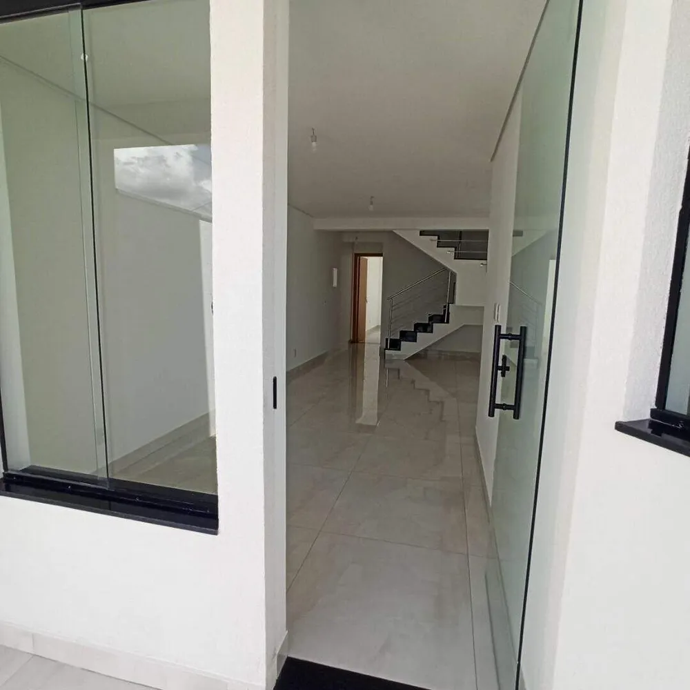 Casa, 3 quartos, 112 m² - Foto 1
