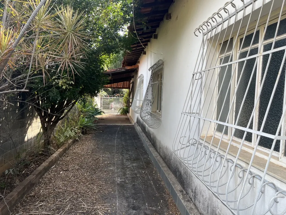 Casa, 4 quartos, 352 m² - Foto 2