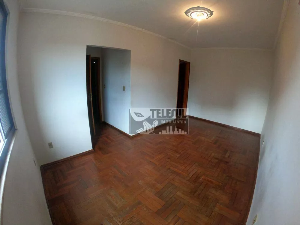 Apartamento à venda com 3 quartos - Foto 8