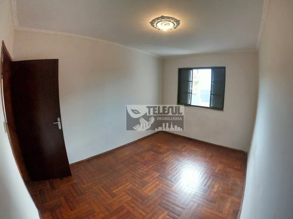 Apartamento à venda com 3 quartos - Foto 12