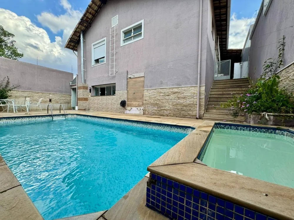Casa, 4 quartos, 360 m² - Foto 1