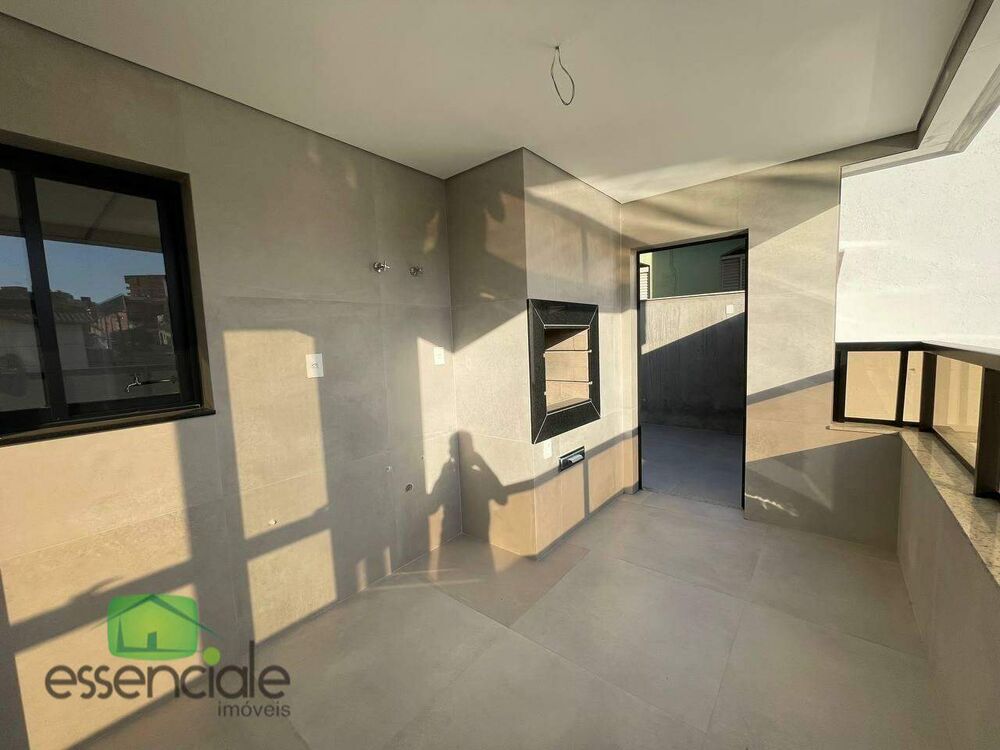 Apartamento à venda com 3 quartos, 280m² - Foto 1
